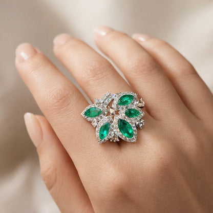 14K Gold Emerald & Diamond Ring